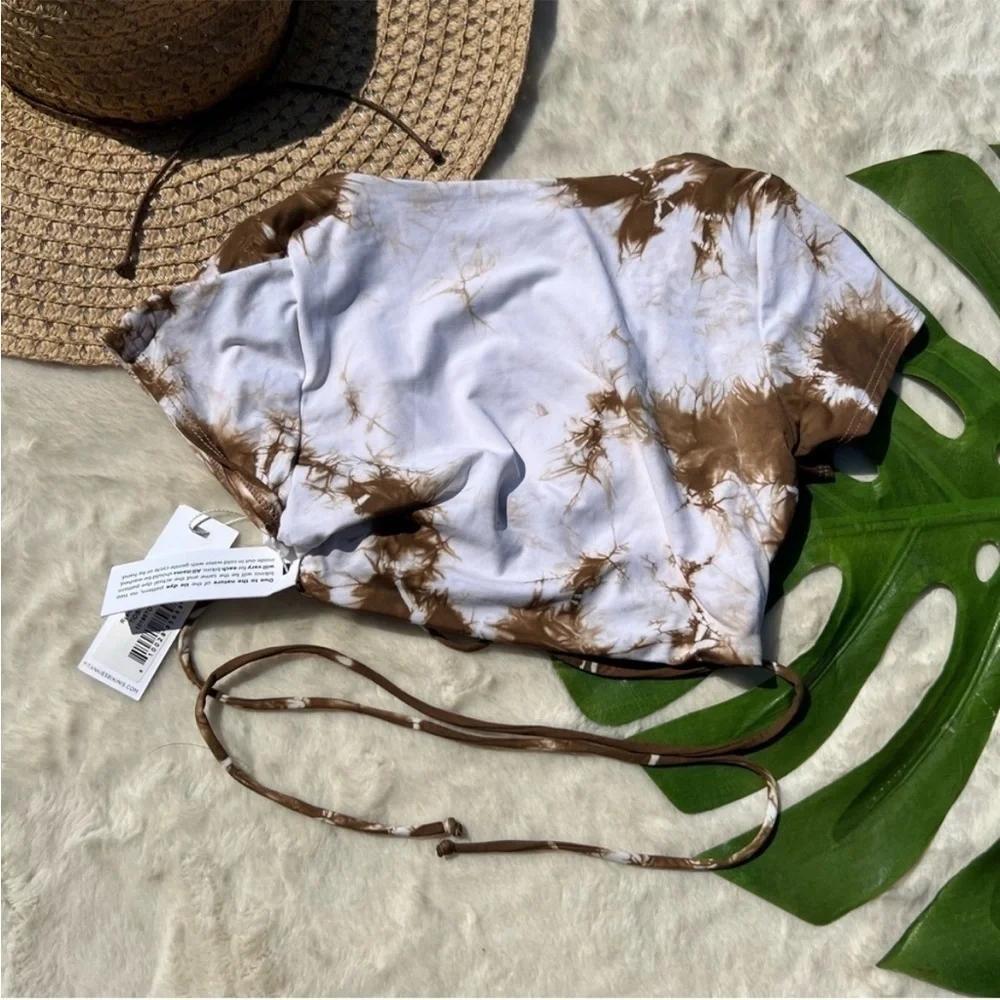 Frankie’s Bikinis Ryan Crop Tie Dye Set in Chocolate Brown and White - Picture 7 of 14